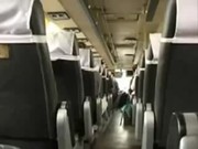 Онанизм дрочат хуй в автобусе скрытая камера